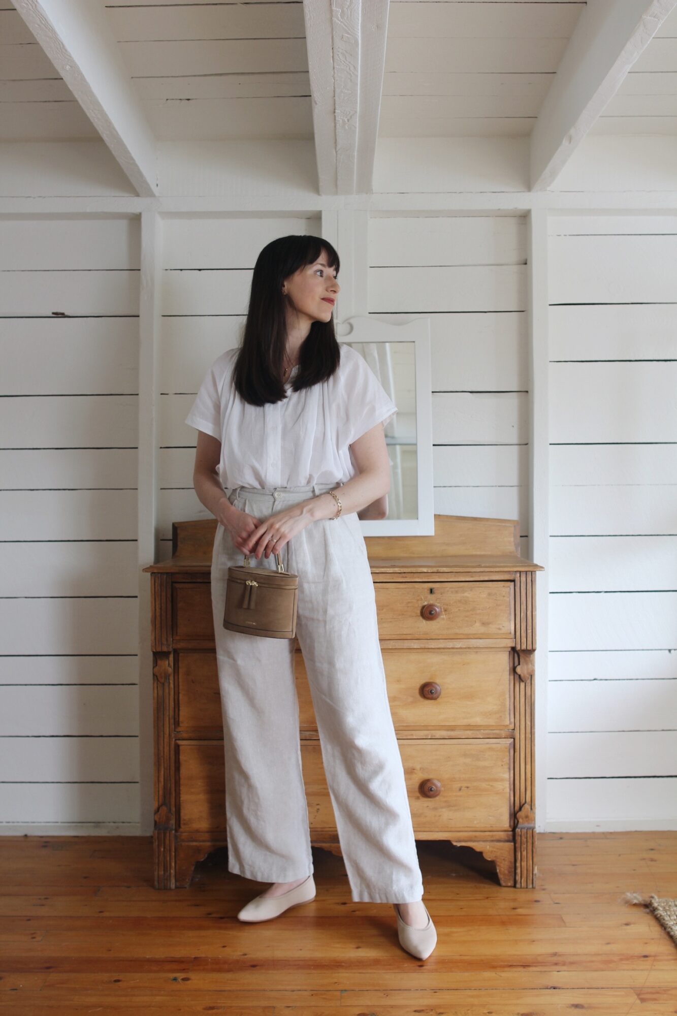 WILLOW BLOUSE, LINEN TROUSERS, SUEDE BAG & NEUTRAL FLATS - Style Bee