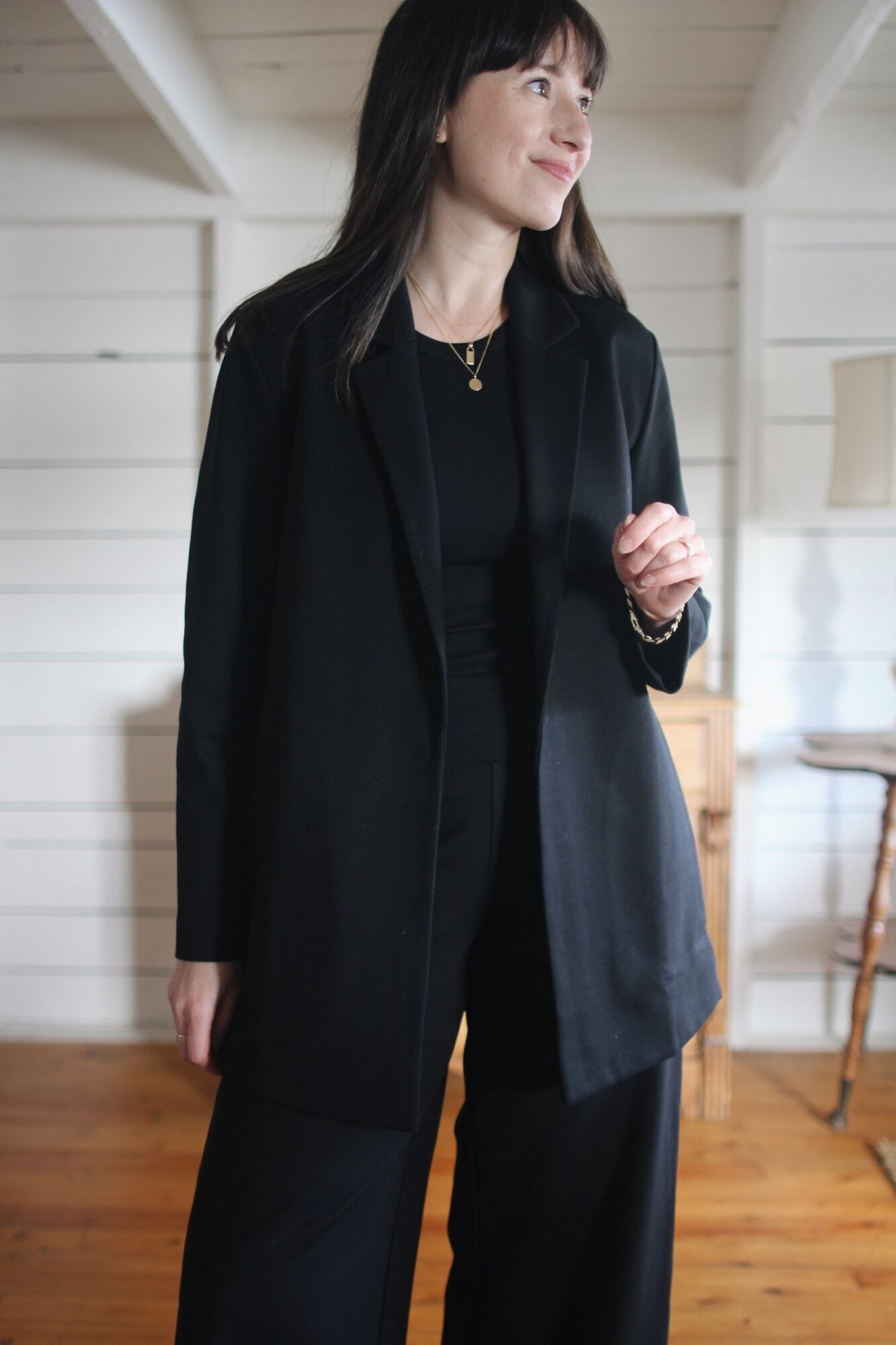 How to Style a Black Coat  Black coat outfit, Winter coat outfits, Black  dress coat