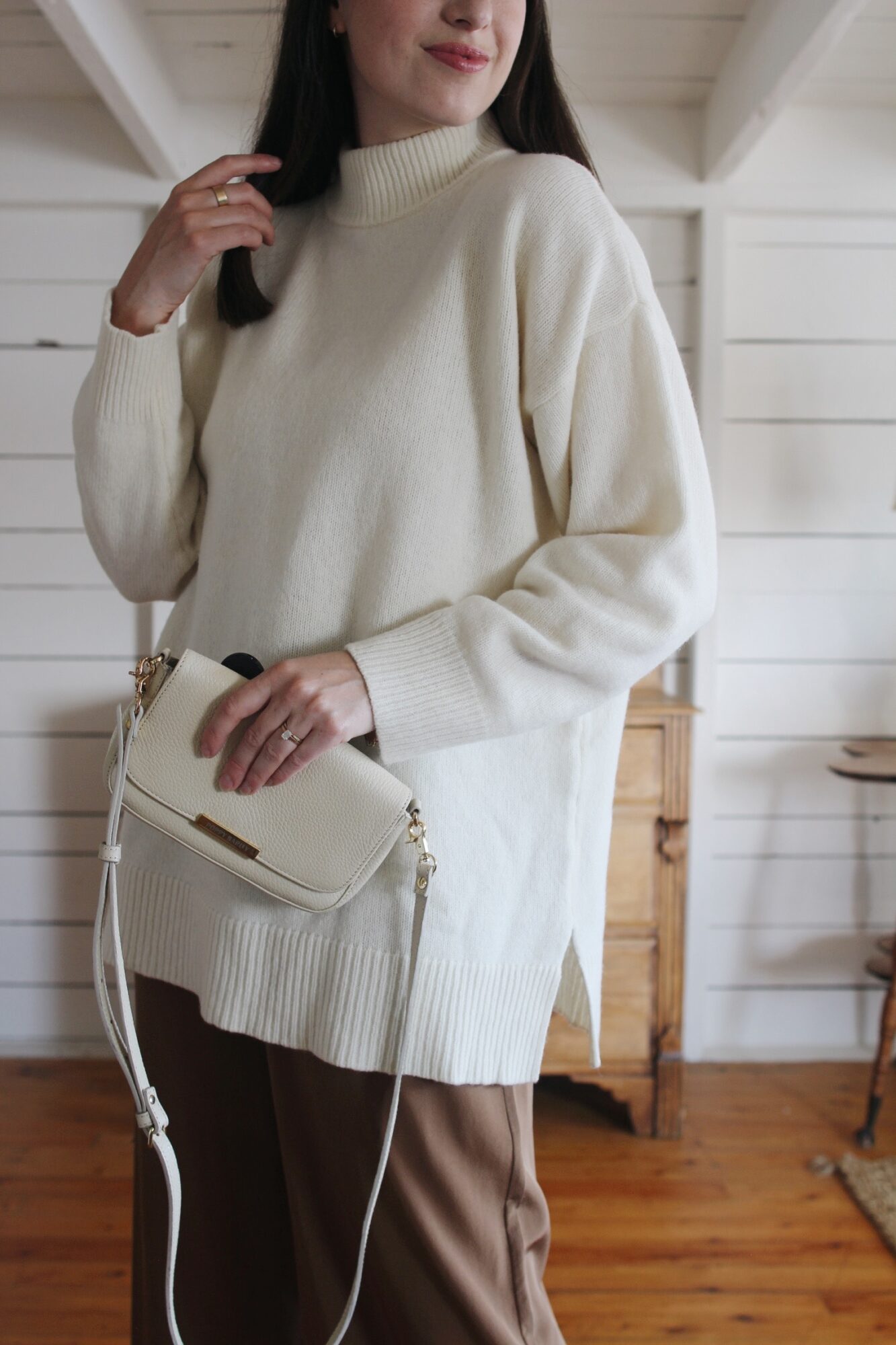 Style Bee - RETREAT MOCKNECK, SILK PANT, EAST COAST CLOGS, DAY TO NIGHT BAG