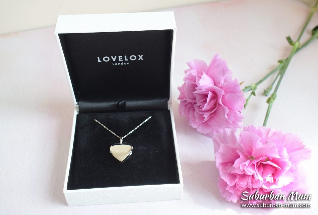 lovelox-heart-locket