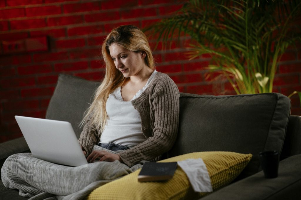 woman-on-sofa