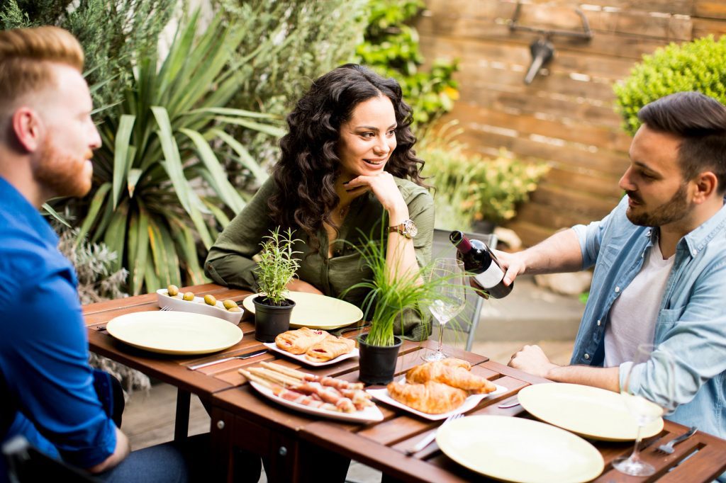 garden-dining