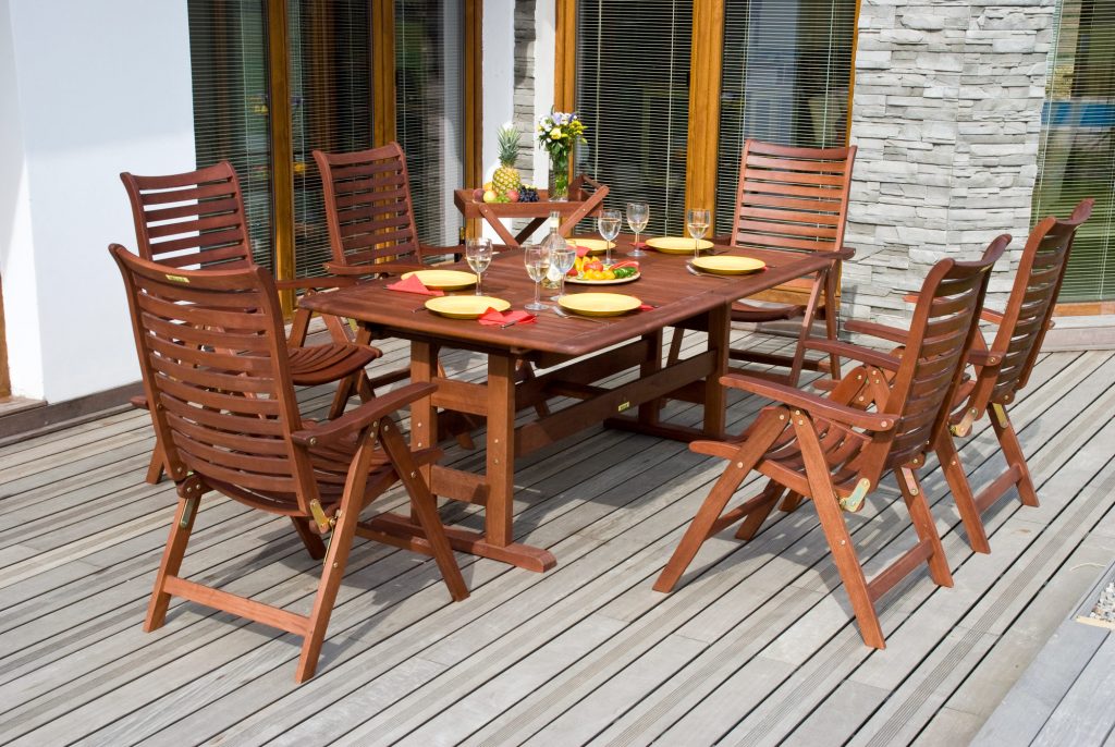 teak-furniture