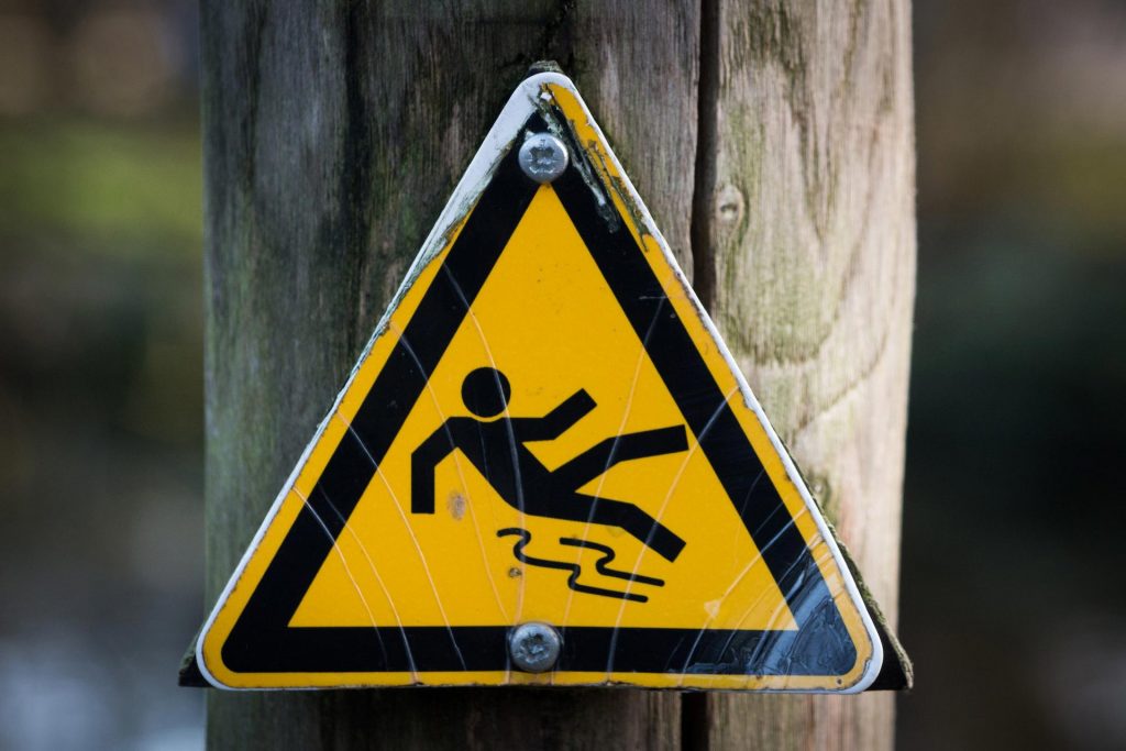 7c3d0584 danger of slipping sign