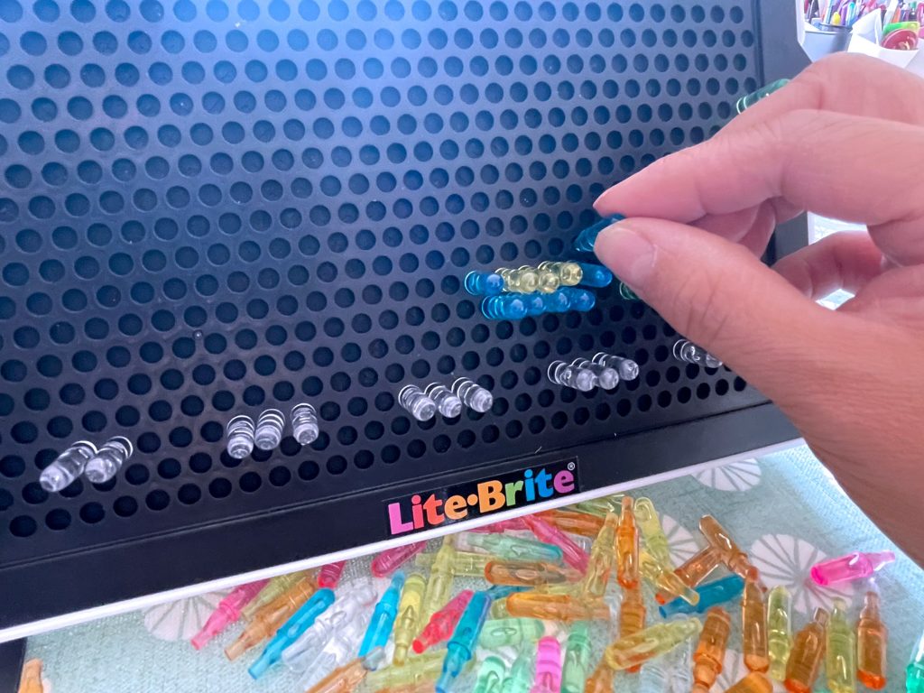 b4933f42 lite brite pegging creation