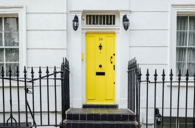 6928eedd yellow front door