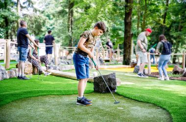 ead adventure golf london