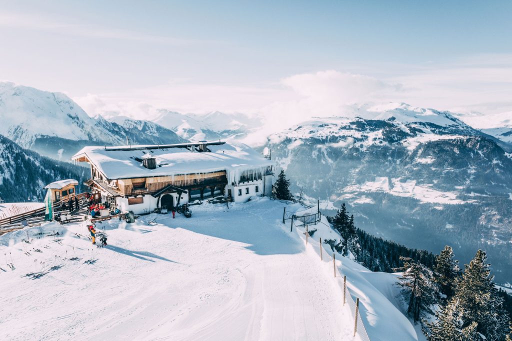 ab ski resort lodge