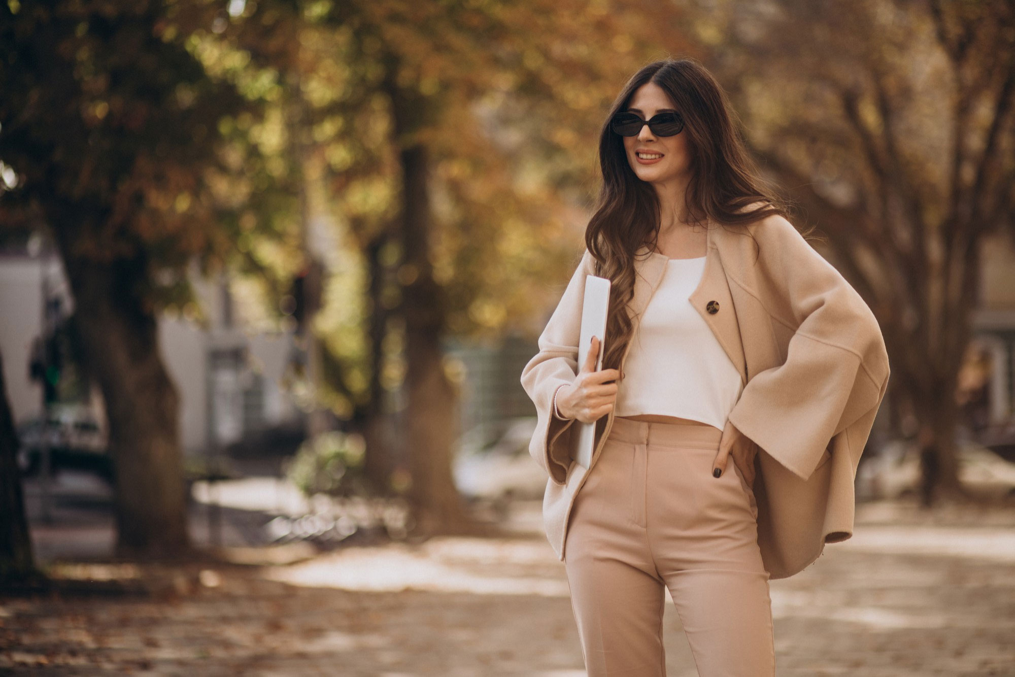 woman with laptop