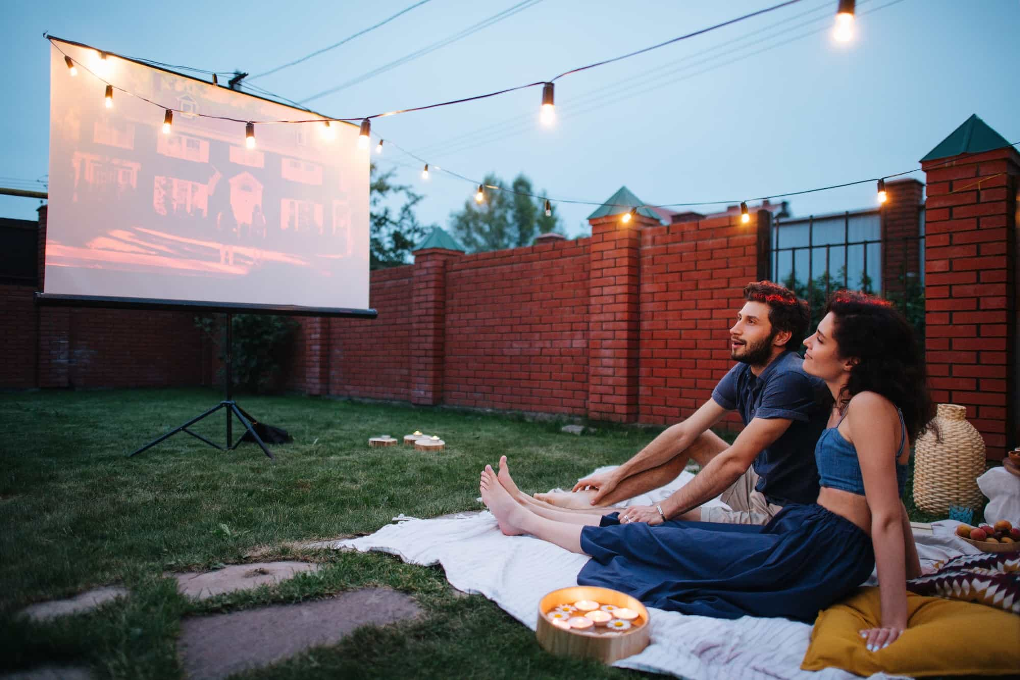 outdoor movie night