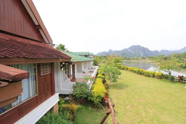 ถาวรสุข รีสอร์ท (Thavonsouk Resort)