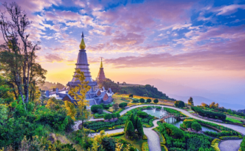 สวนทวีชลกับครอบครัว คู่รัก หรือเพื่อนฝูง ที่พัก
