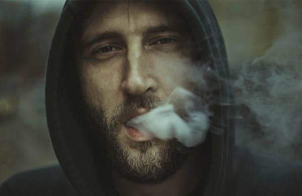 El cannabis podría hacerle daño a tus dientes