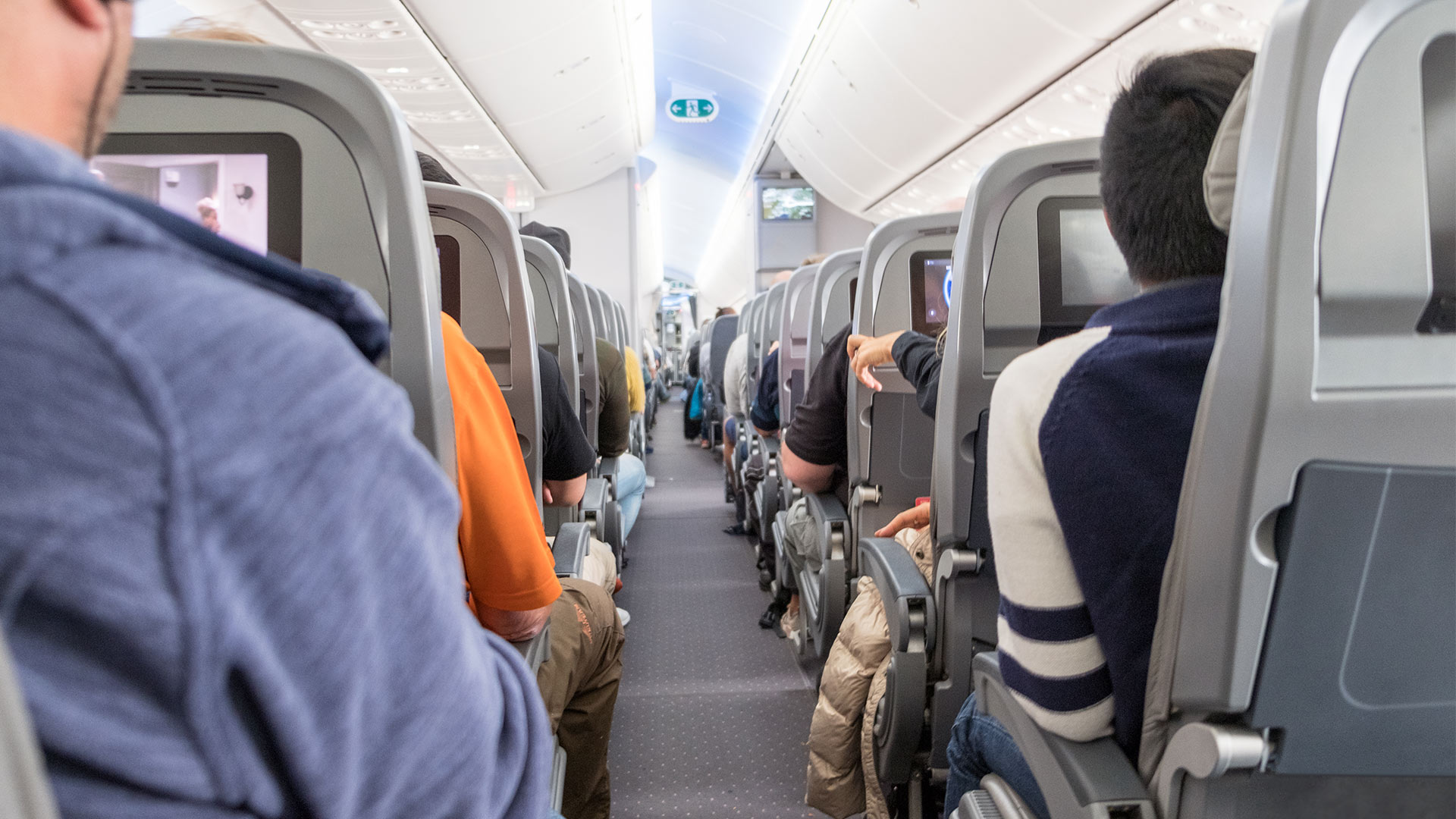 Why the aisle seat is better than the window seat - Wotif Insider