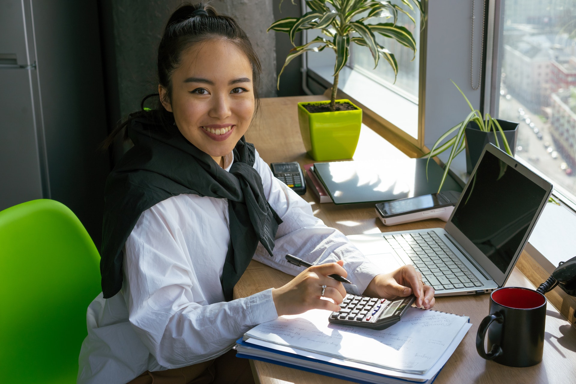 What are the Different types of accountants and what do they do? - Envoice