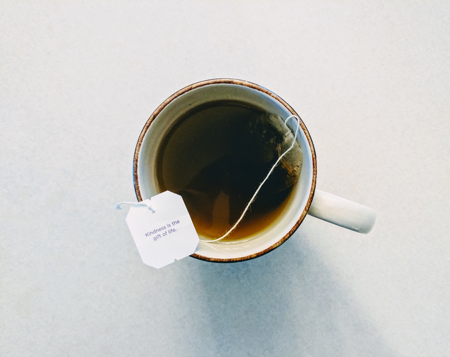 茶葉大廠 PG Tips 率先研發出 100% 可生物分解茶包，掀起英國茶葉製造商的無塑革命
