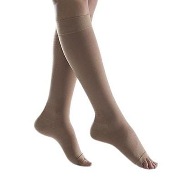 ГОЛЬФЫ МЕД.КОМПР.Б/МЫСКА Р.5К НАТУР. II КЛ. МОД.AD 208