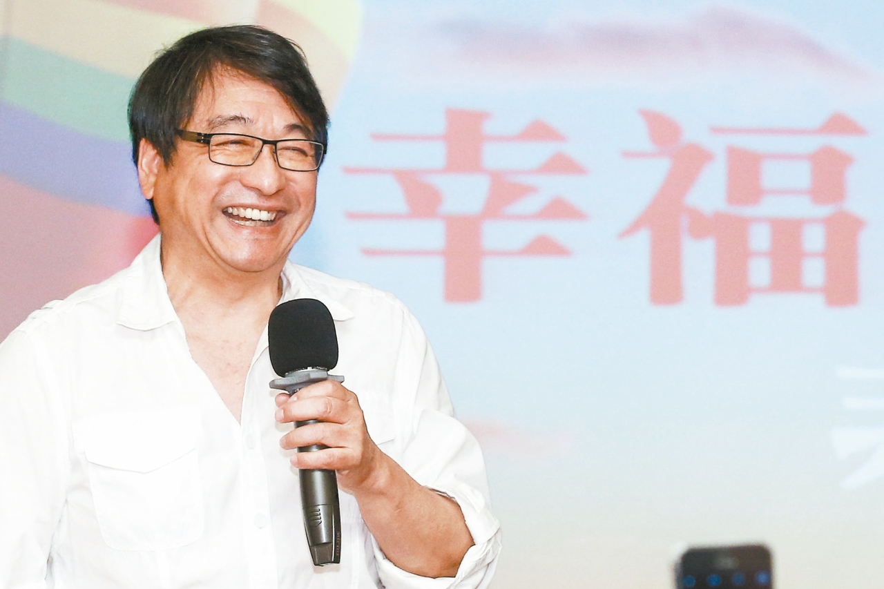 關心偏鄉孩童 66歲李濤忙翻轉教育