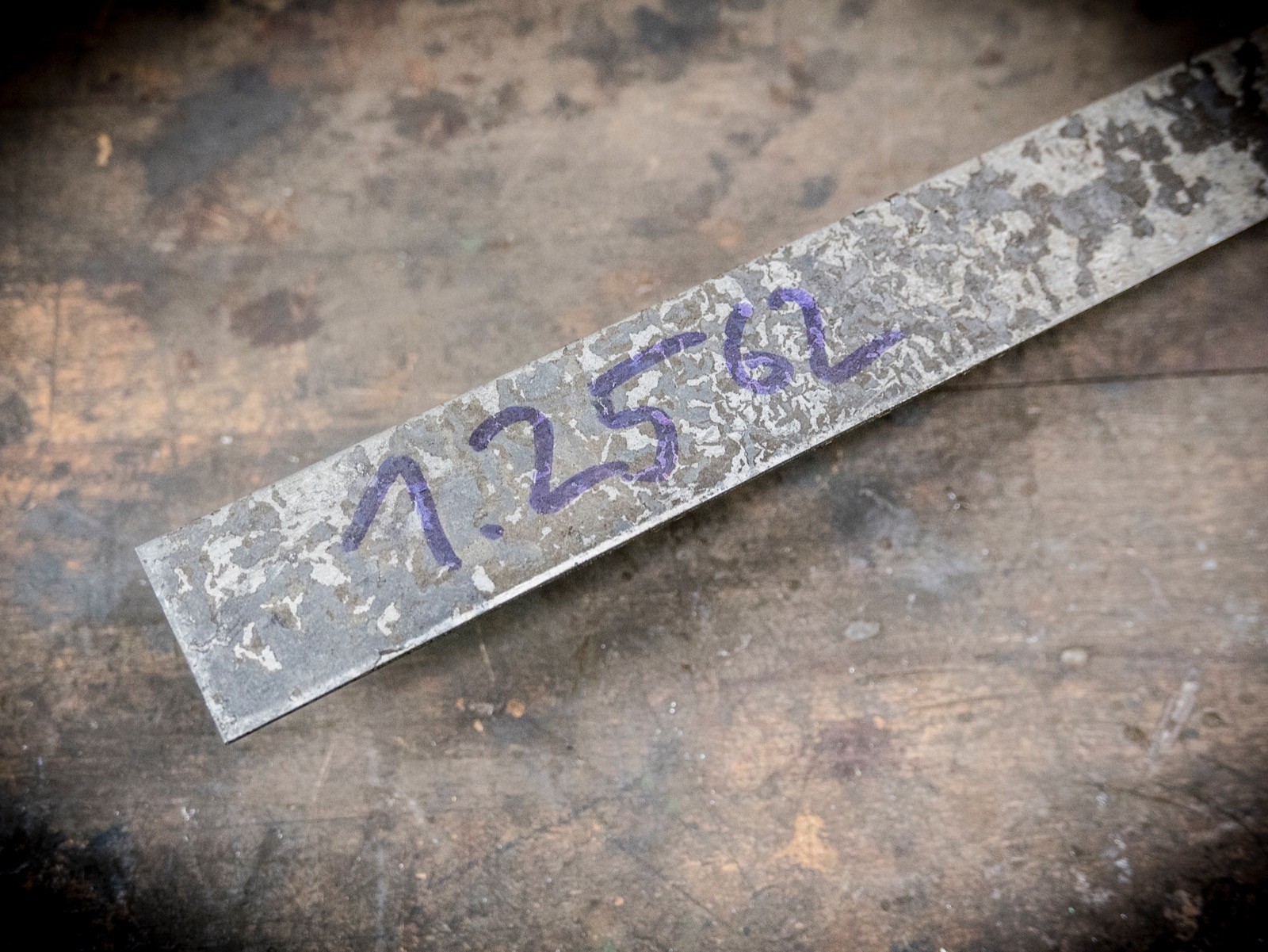 1.2562 / 142WV13 / F2 - SONDERANGEBOT