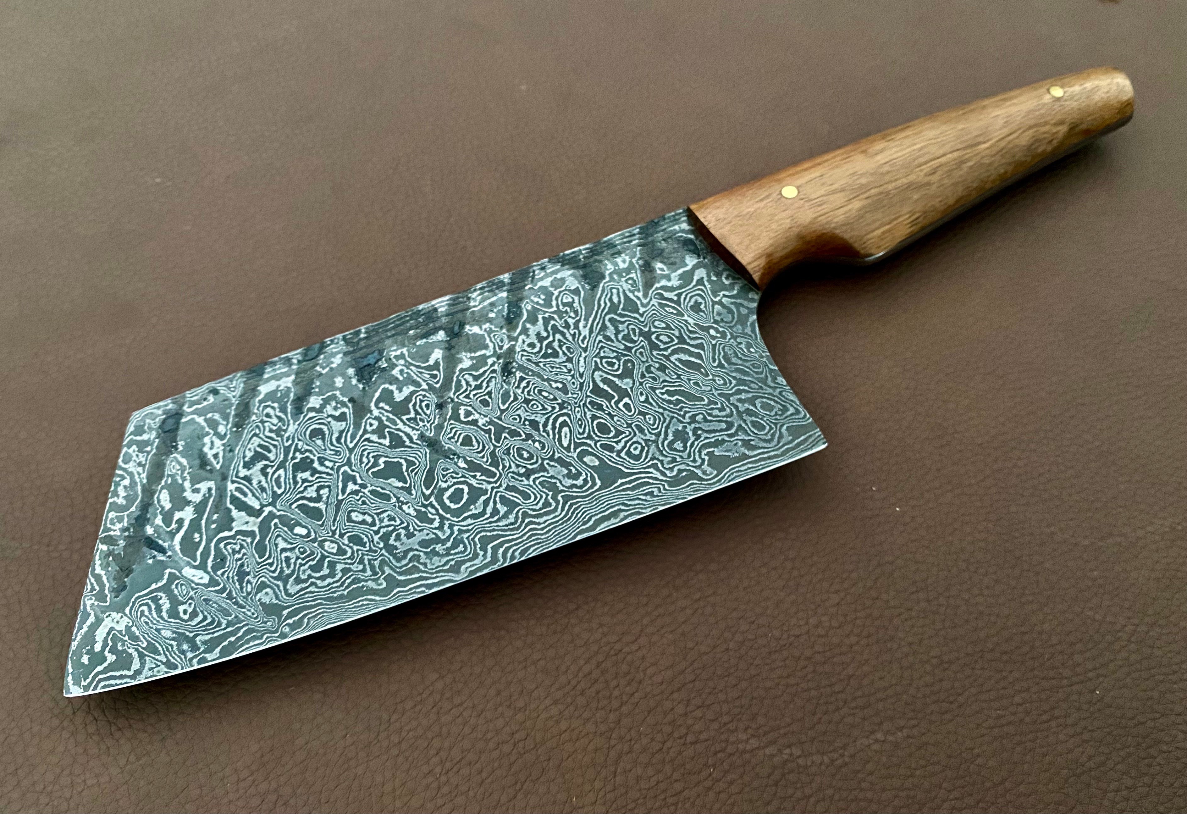 Kochmesser Bunka kompakt - 140x62 mm - Damaszenerstahl - Nuss
