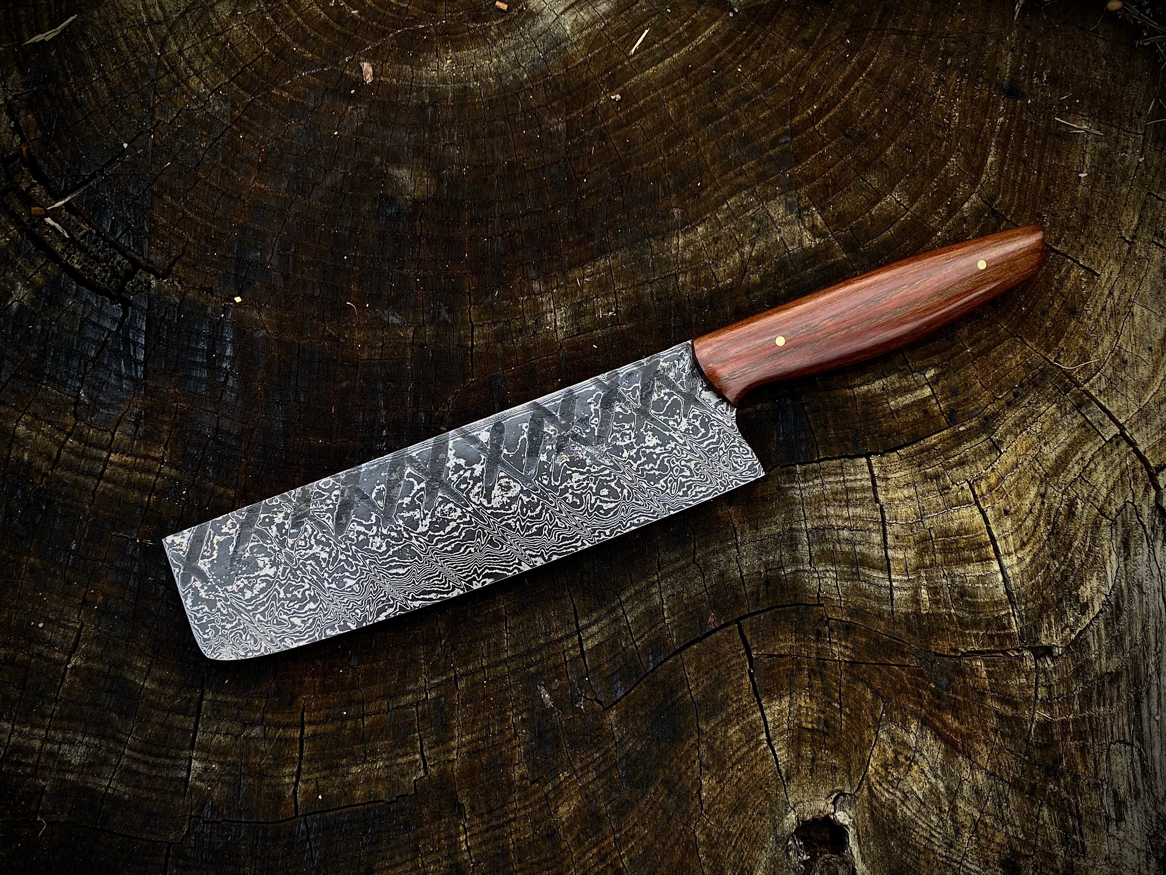 Nakiri - 193x52 mm - Damaszenerstahl - Robinie