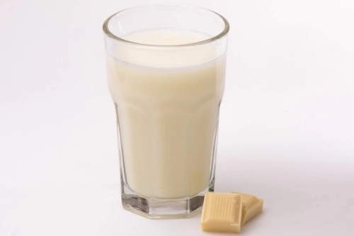 Witte chocolade drank