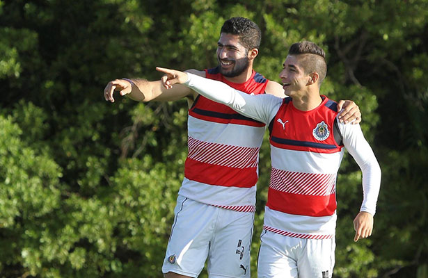 Pereira no tiene dudas, Chivas peleará por la cima
