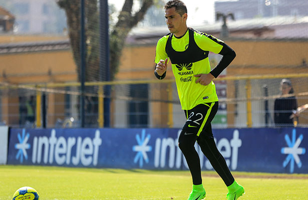¡Cada vez mejor! Paul ya realizó ejercicios con el balón