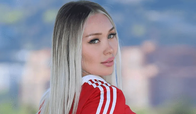 Daniela chavez