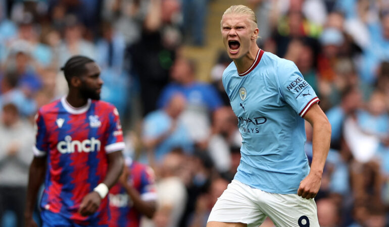 Erling Haaland marca tres goles. FOTO: AFP