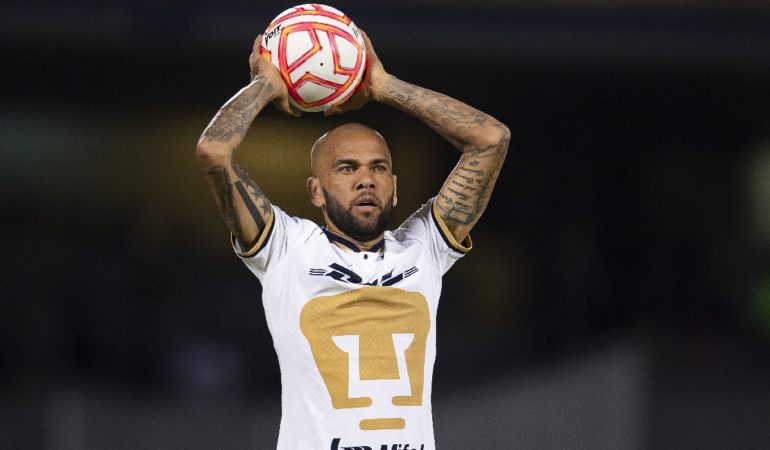 Dani Alves fue el fichaje estelar de Pumas para el Apertura 2022 / Foto: Mexsport