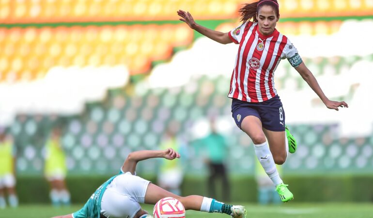 Las Chivas no dejaron escapar los tres puntos de visita. | Foto: MEXSPORT