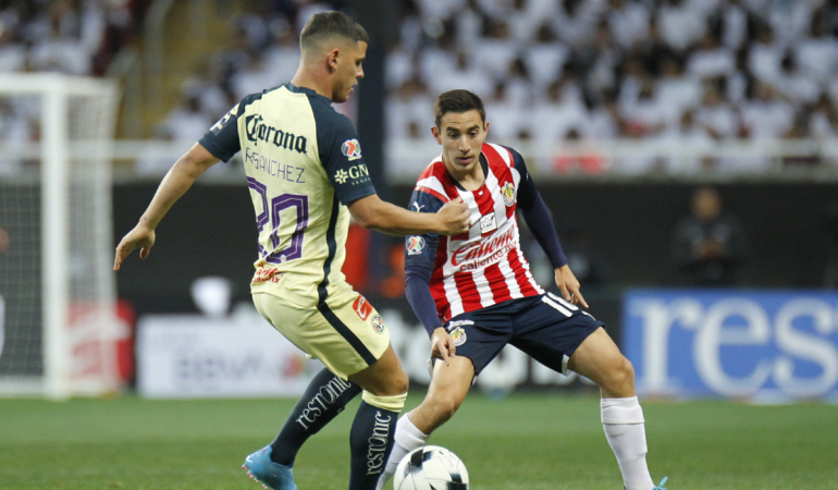 La afición salió molesta. Foto:@Chivas
