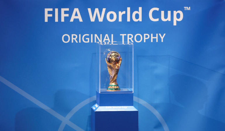 Qatar 2022: trofeo de la Copa del Mundo de la FIFA llega a México