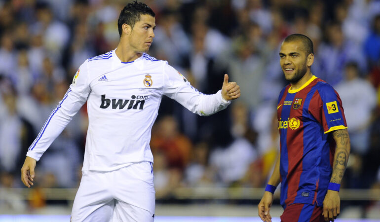 Dani Alves respeta mucho a Cristiano Ronaldo. FOTO: Reuters