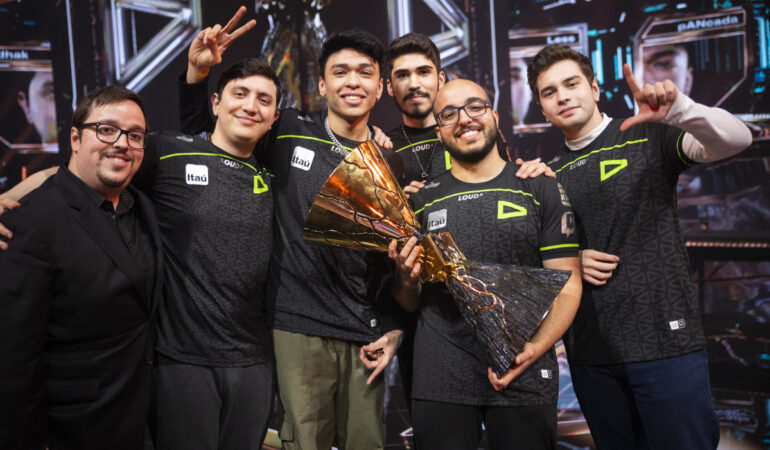 El primer equipo de Sudamérica conquistó su primer trofeo internacional. FOTO: Cortesía