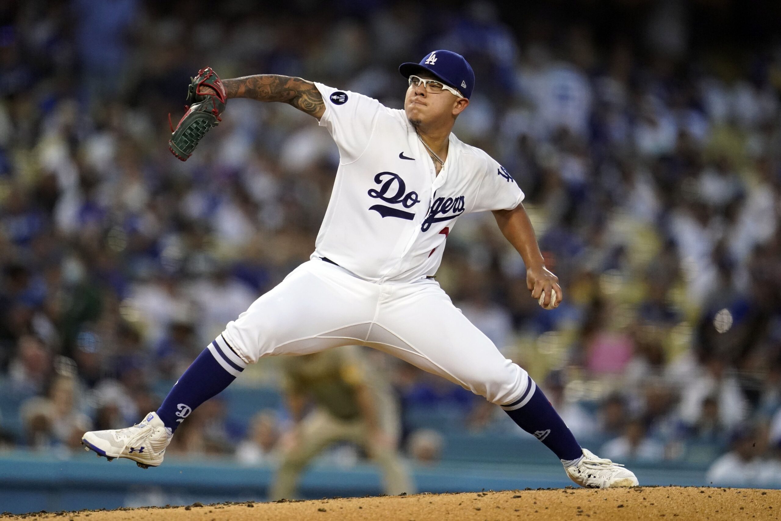 Apoyarán a Julio Urías? Dodgers revela nueva postura sobre el jugador  mexicano