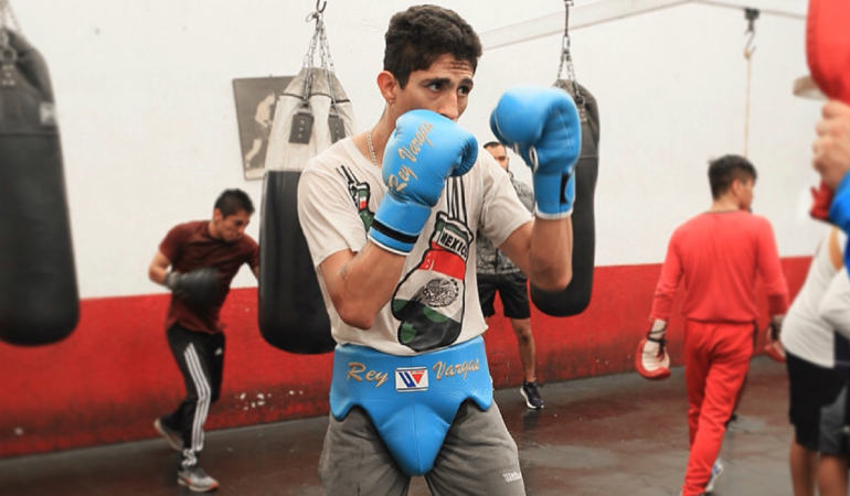 El mexiquense se ha preparado bien para su próximo combate / Foto: @reyvargasbox
