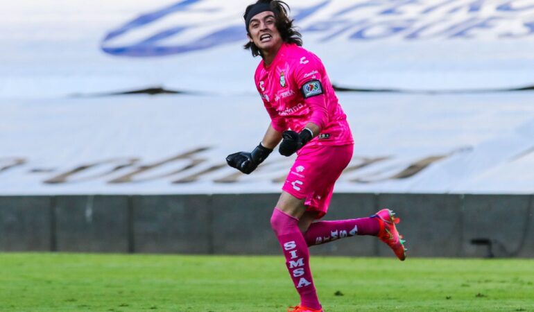 Carlos Acevedo salvó a los Guerreros de último minuto. | Foto: Cortesía @clubsantos