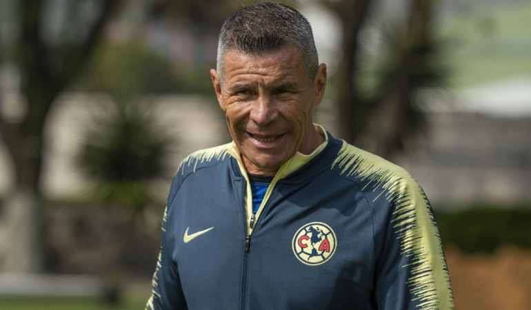 Alfredo Tena cree que Chicharito ya cumplio en el Tri | Foto: Mexsport