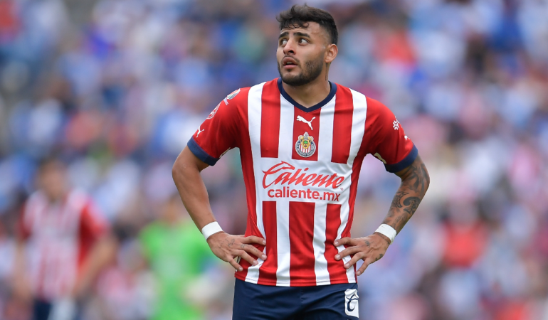 Chivas no aceptará ofertas del futbol mexicano por Vega | Foto: Mexsport
