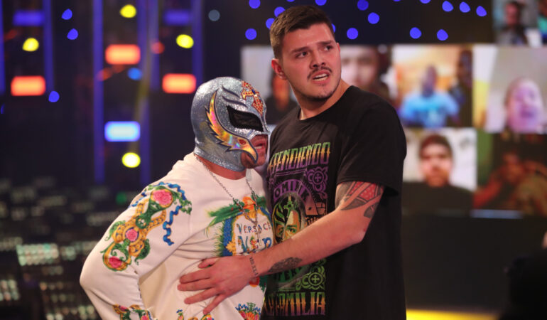 Dominik Mysterio mandó una advertencia a su papá. FOTO: Cortesía WWE
