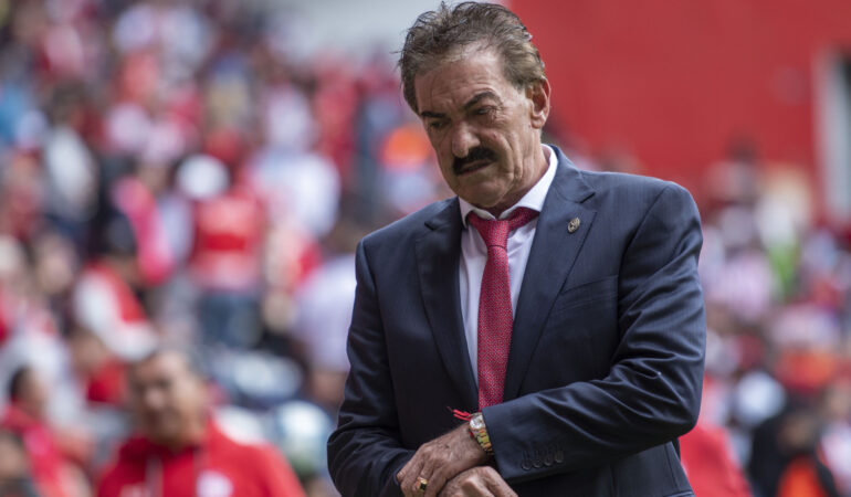 Ricardo La Volpe habló sobre la ausencia de Cuauhtémoc Blanco en Alemania 2006. FOTO: Mexsport