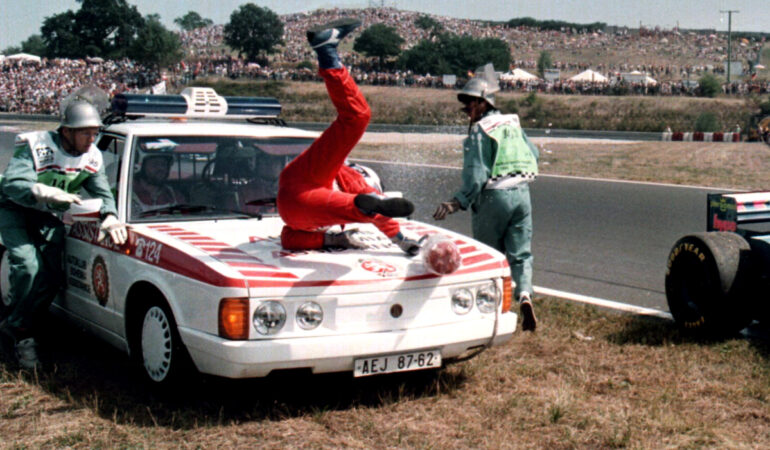 Taki Inoue es considerado el peor piloto de F1 en la historia. FOTO: Reuters