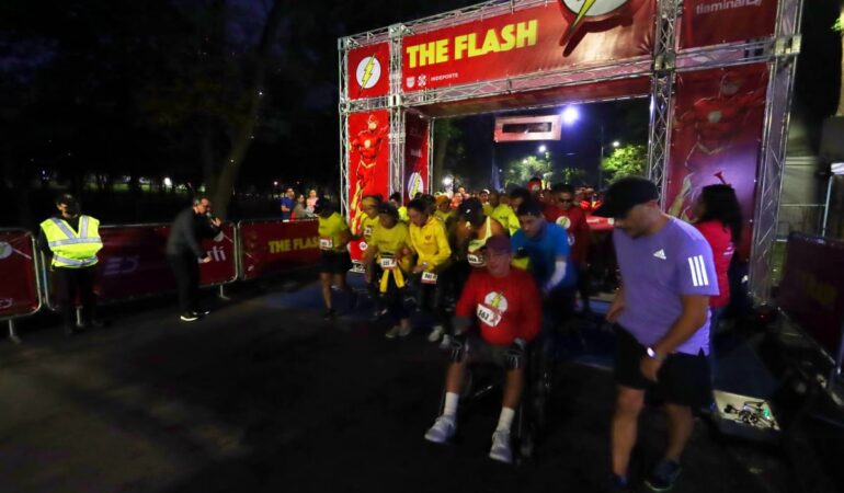 Se corrió la Carrera Flash. | Foto: Martín Montiel ESTO