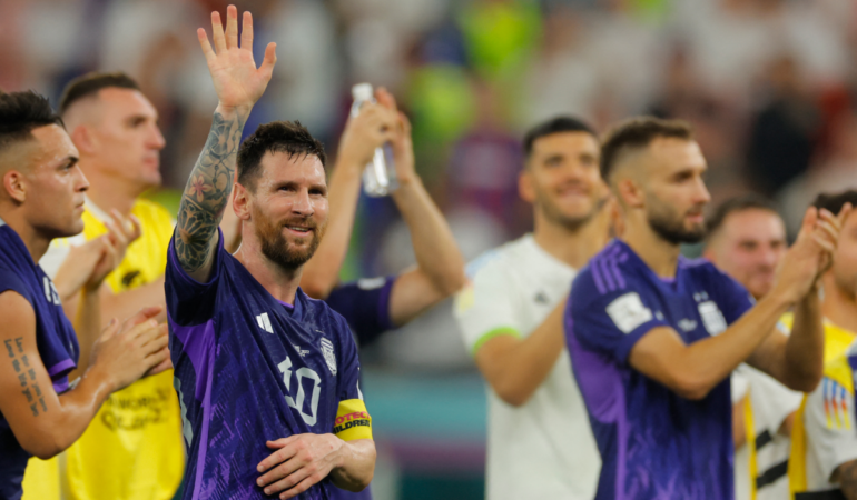 Argentina vencio por dos a cero a Polonia y obtuvo su pase a los octavos de final | AFP