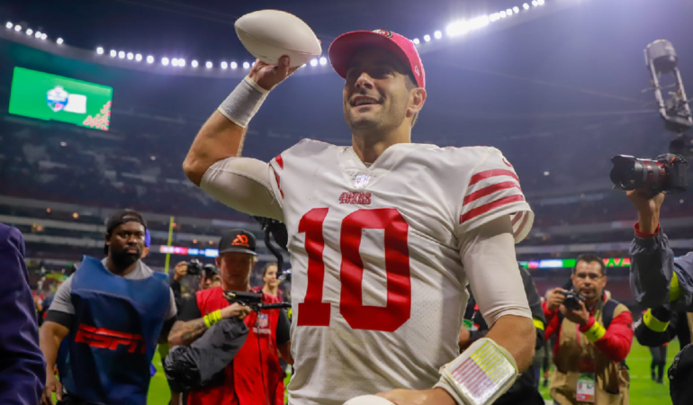 Garoppolo fue la estrella del partido en el Estadio Azteca | Foto: Luis Garduño
