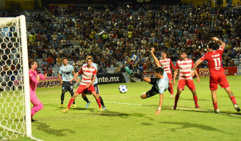 La Jaiba Brava asedio el marco rival, pero no concreto la remontada | FOTO: José Luis Tapia el Sol de Tampico