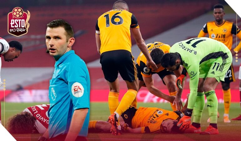 Michael Oliver pitó el día que Raúl Jiménez se lesionó el cráneo | Arte: Abril Hernández