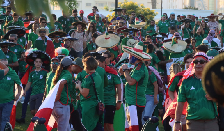 Mexicanos y argentino ya calientan el duelo del sábado. Foto: Erik Estrella